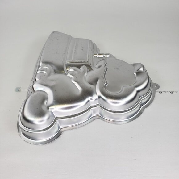 Vintage 1978 1981 Wilton Garfield Cat Slice Birthday Cake Candle Pan 2105-2447 - Picture 9 of 9